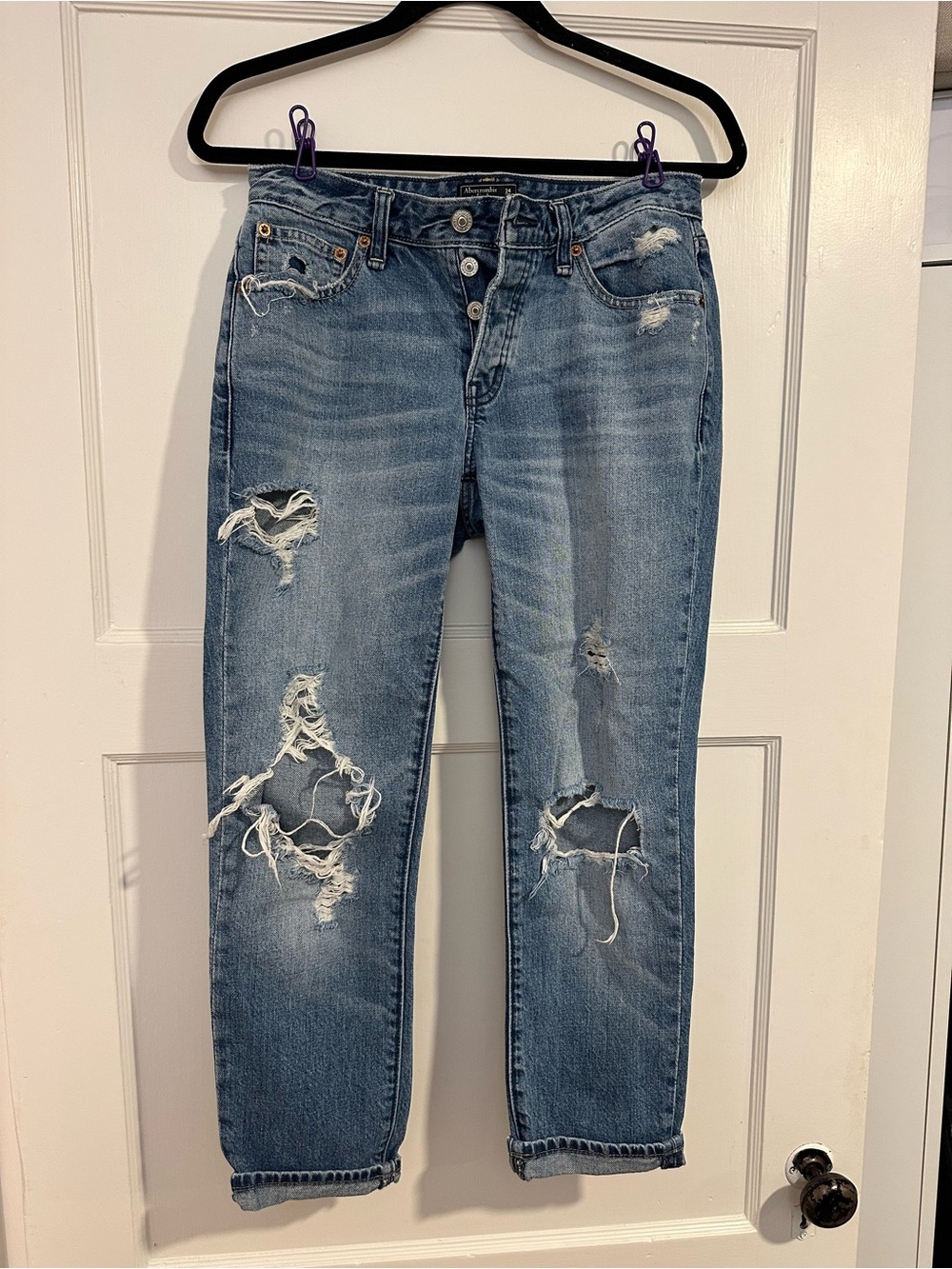 Abercrombie Ames Low Rise Slim Boyfriend Jean 24/00s